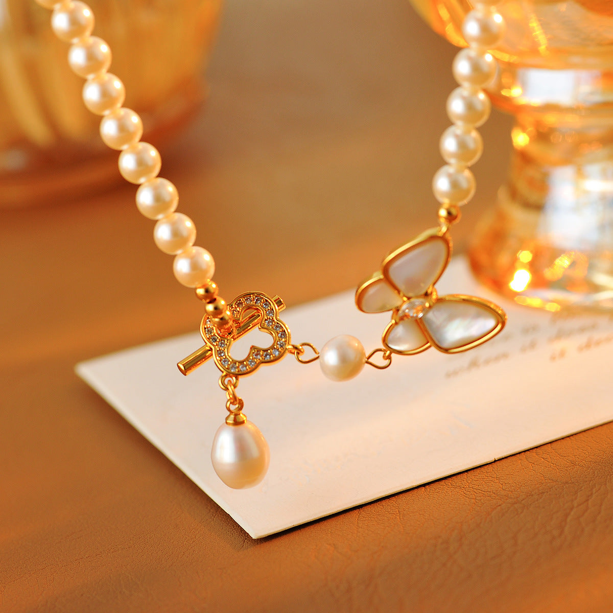Natural Mother-of-Pearl Butterfly OT Buckle Slimming Pearl Necklace for Women New French Style Versatile Collarbone Chain