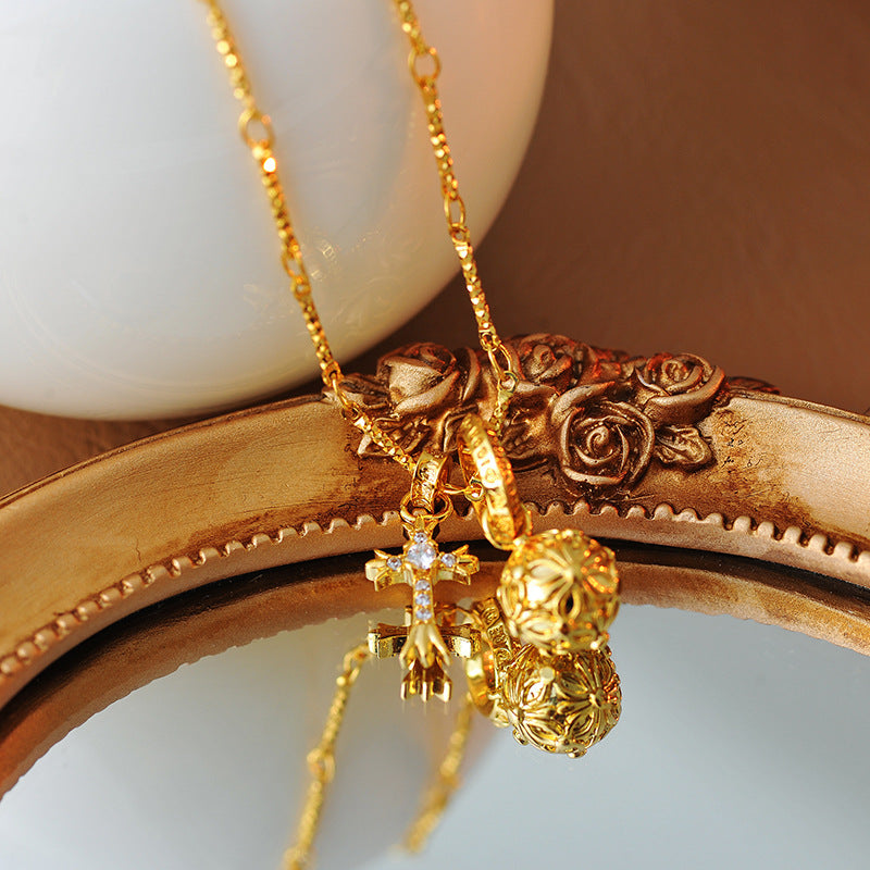 High Quality New Cro New Cross Small Flower Ball Necklace 18K Trendy Personality Versatile Collarbone Chain