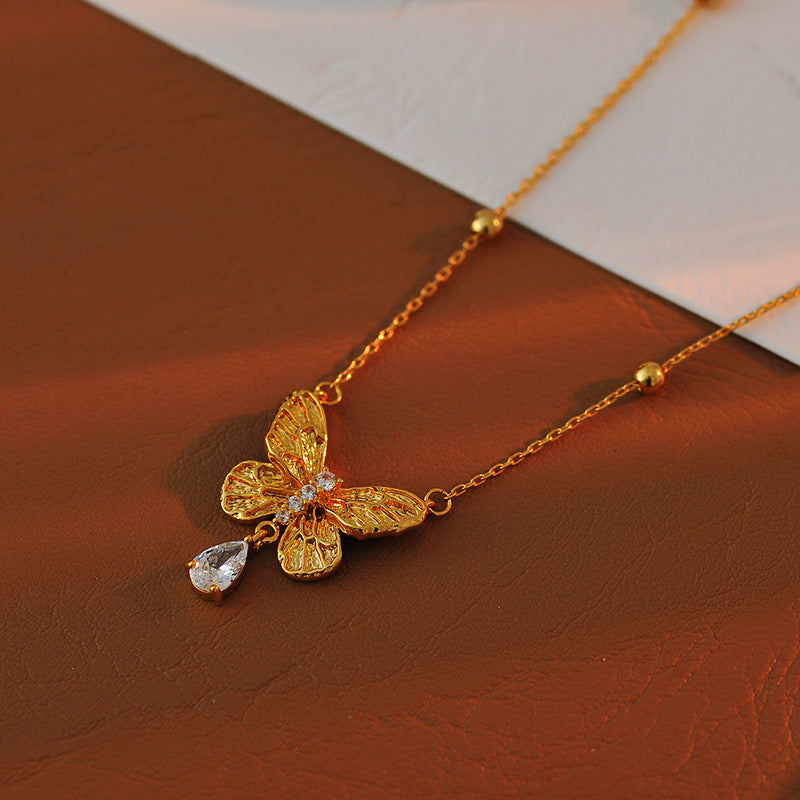 New Chinese Style Light Luxury Butterfly Pendant Necklace for Women, Niche Micro Inlaid Zircon Elegant Women's Choker, High-end Versatile Collarbone Chain