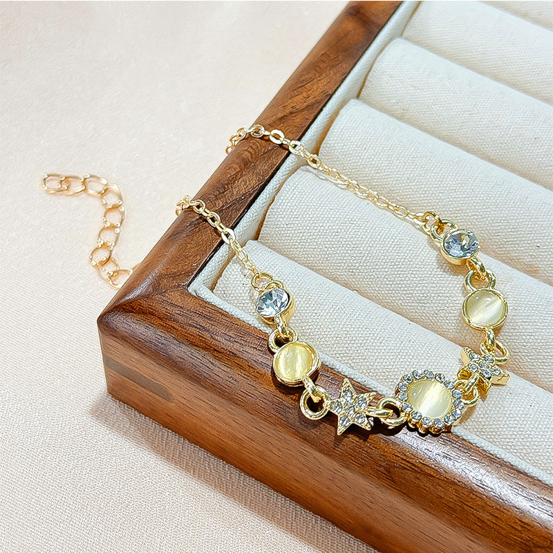 Korean Style Fashion Cat's Eye Stone Bracelet for Women, Light Luxury Jewelry, High-End Summer Temperament, Niche Versatile Bracelet