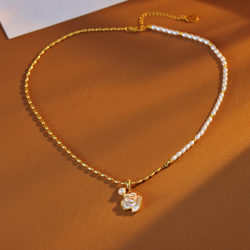 Real Gold Plated Exquisite Flower Pearl Pendant Asymmetric Chain Necklace High-end Niche