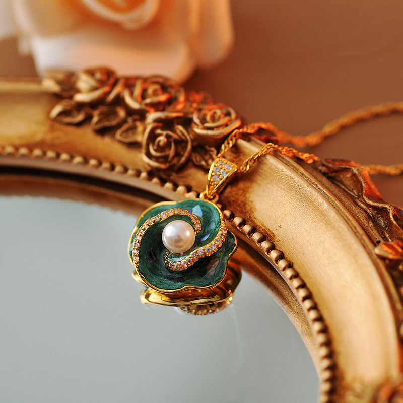 Pearl Rose Flower Necklace for Women, Light Luxury Enamel, High-End Niche Design, Fashionable and Elegant French Collarbone Chain