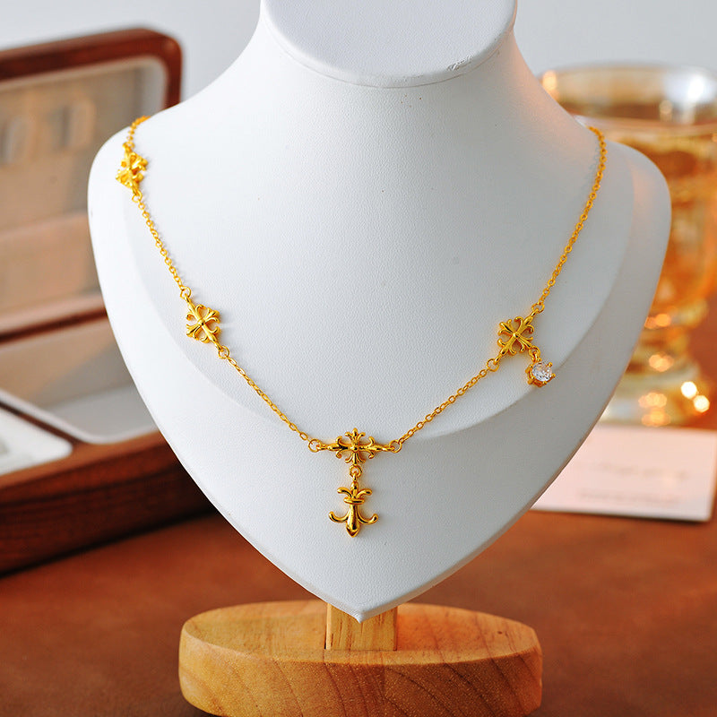 New Chinese Style Retro Iris Flower Necklace Light Luxury Niche Design Suitable for Autumn Collarbone Chain Versatile High-end Feel for Women