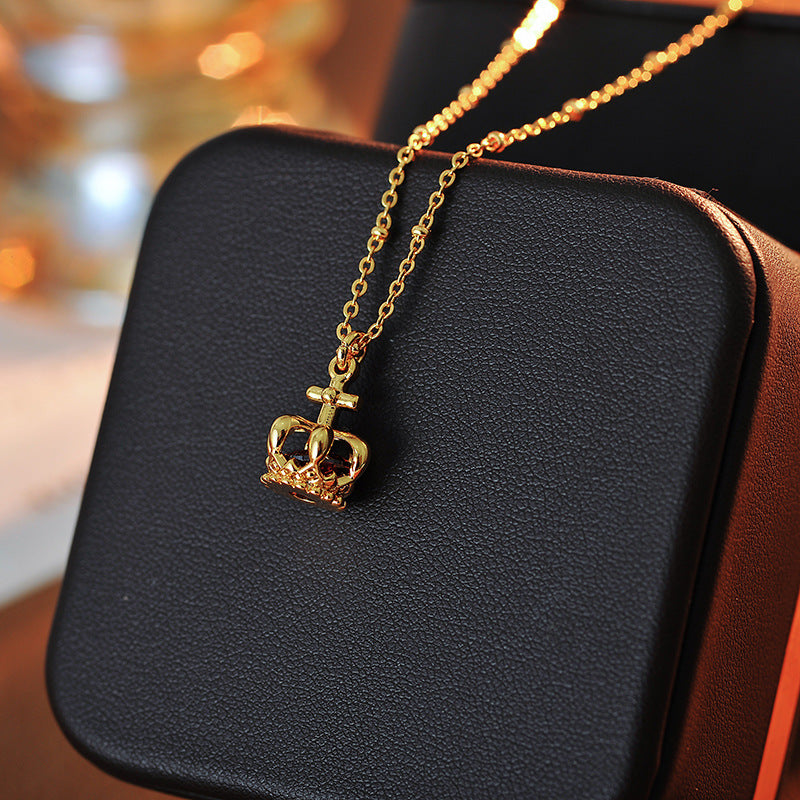 European and American New Retro Light Luxury Crown Zircon Necklace for Women Versatile High-end Simple Niche Fashion Minimalist Choker