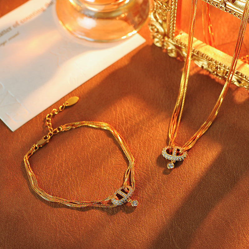 Pig Nose Letter Necklace for Women New Hot-Selling Sweater Chain Multi-Layer Light Luxury Niche Collarbone Chain Choker