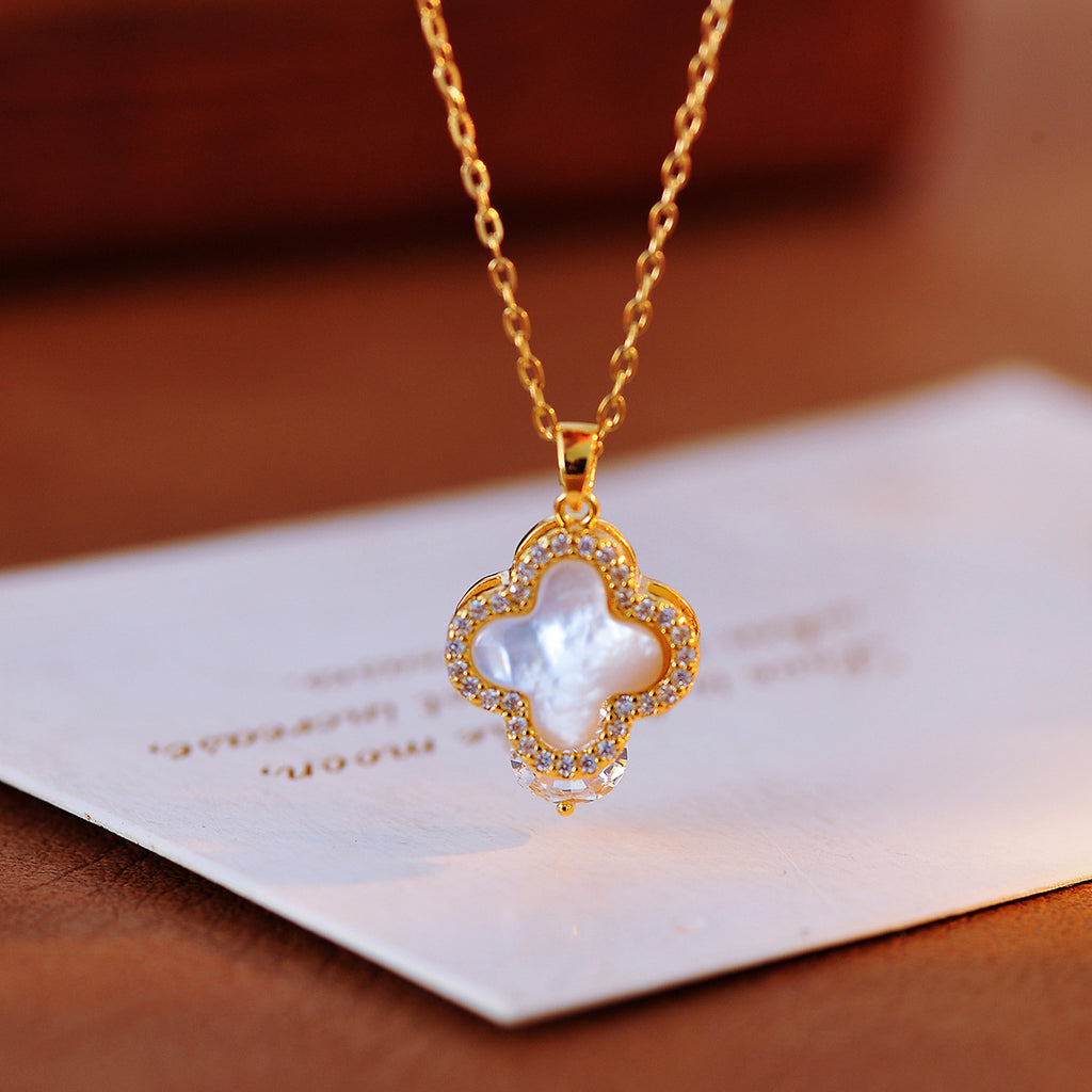 Four-leaf Clover Necklace for Women, High-end Light Luxury, Niche Design Sense, Collarbone Chain, New Hot-selling Neck Chain
