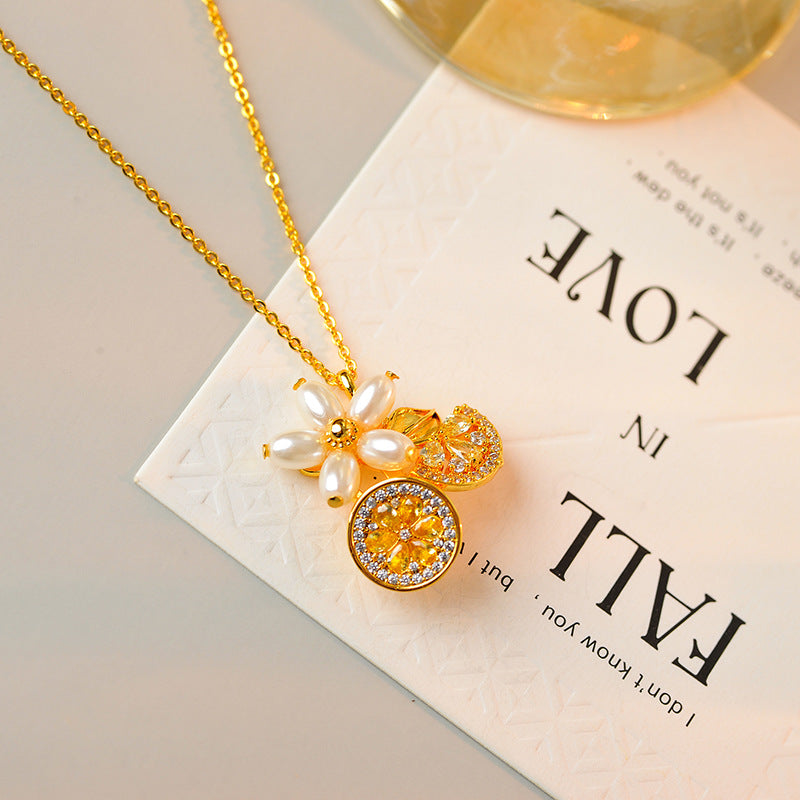 KS Home Lemon Petal Pearl Necklace with Rhinestones and Zircon Inlay Fresh and Elegant Collarbone Chain