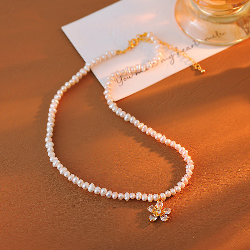 French Exquisite Zircon Flower Freshwater Pearl Necklace High-end Elegant Versatile Choker Accessory