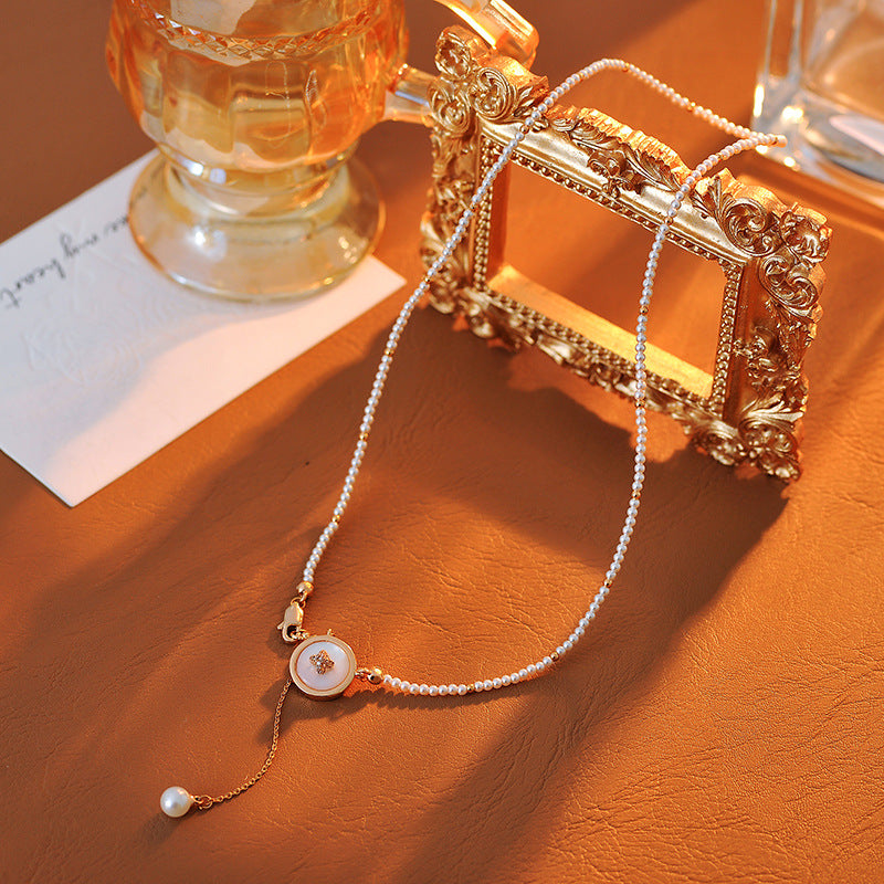 Button Design Mother-of-Pearl Necklace Light Luxury Niche High-End Feel 2025 New Versatile Elegant High-End Collarbone Chain