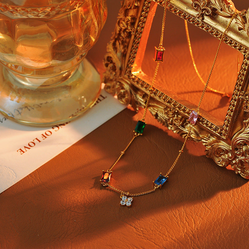 Live Hot-Selling Multicolored Sugar Cube Zircon Necklace for Women, Light Luxury Niche Design, High-End Clavicle Chain with Four-Leaf Clover Pendant