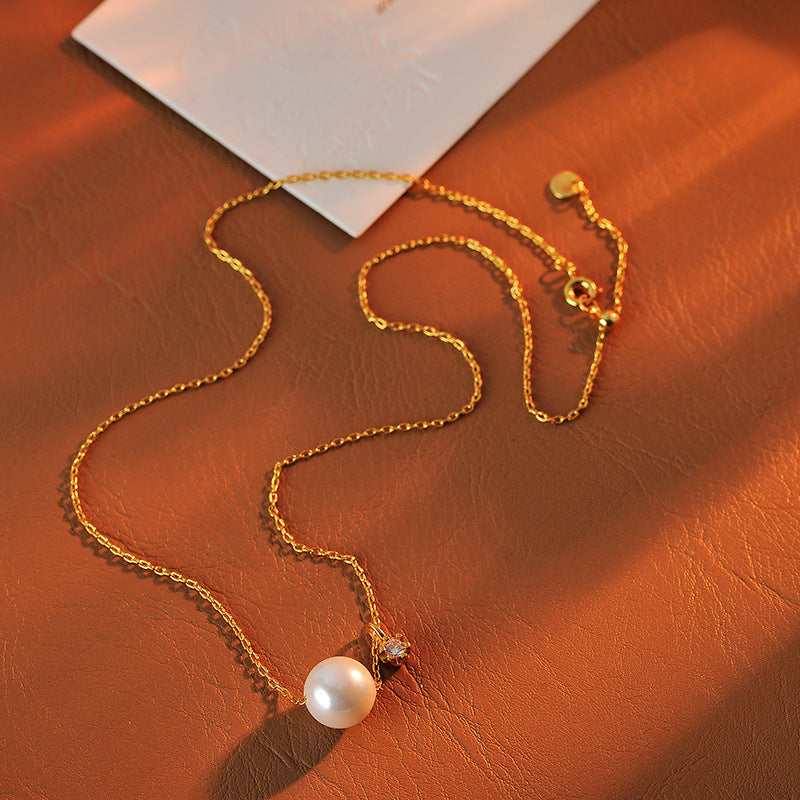 French Style Pearl Necklace for Women Summer Ins Light Luxury Niche Design Zircon Pendant High-end Clavicle Chain