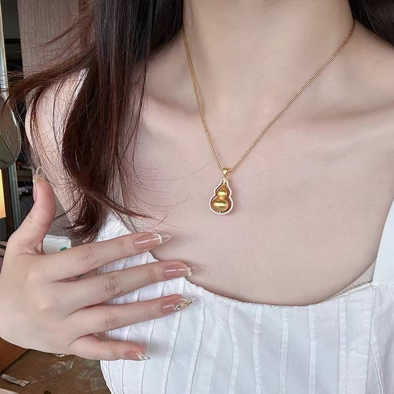 Inheriting Ancient Methods Pure Handmade Gold Inlaid Diamond Gourd Pendant Necklace for Women, Niche Design, Light Luxury, High-End Feel, Fortune Chain