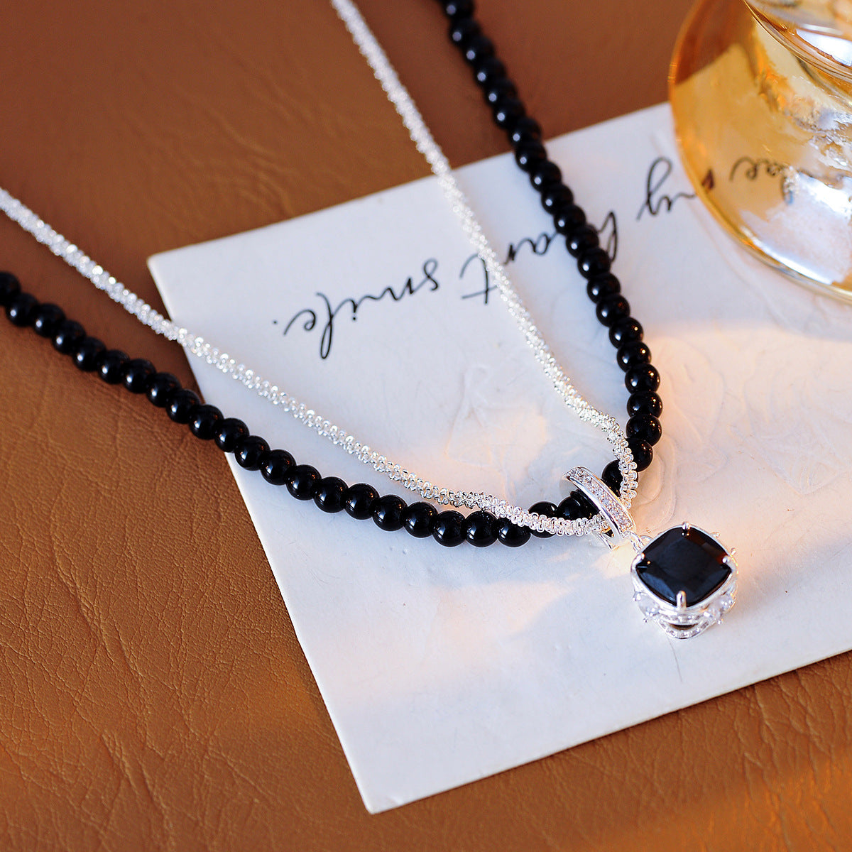 Double Layer Stacked Black Agate Necklace for Women, Vintage Niche Design, High-End Clavicle Chain, Sweater Chain