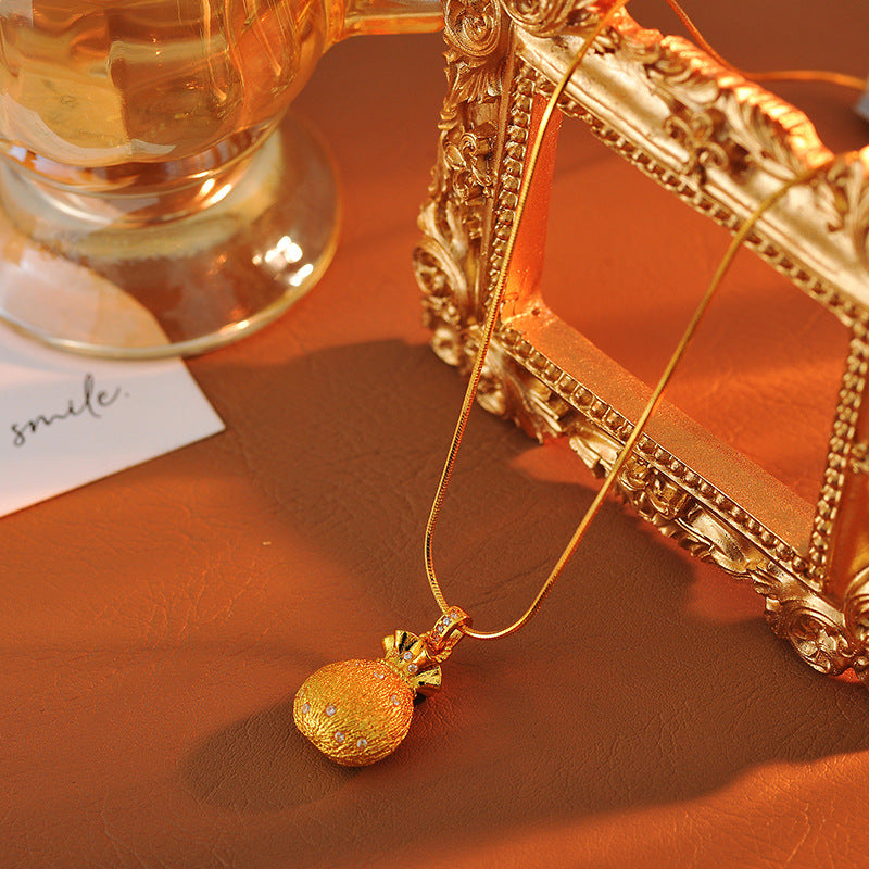 18K Gold Brushed Pointed Diamond Lucky Bag Necklace High-End Collarbone Chain New National Trend Lucky Bag Necklace for Women