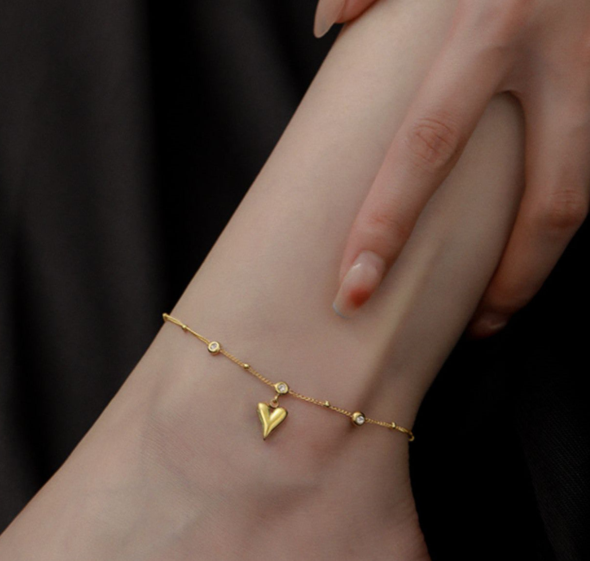 Simple Versatile Heart Zircon Anklet for Women, Light Luxury High-End Niche Design 2025 New Model 18K Gold Plated Anklet