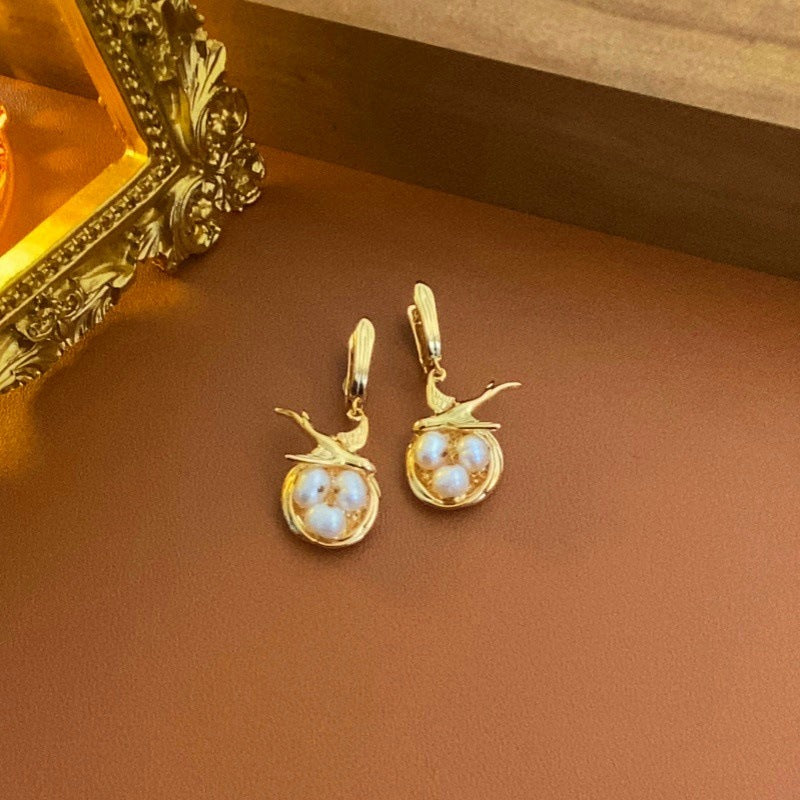 New Chinese Style Pendant Necklace for Women Natural Freshwater Baroque Pearl Vintage Light Luxury Niche Universal Clasp Collarbone Chain