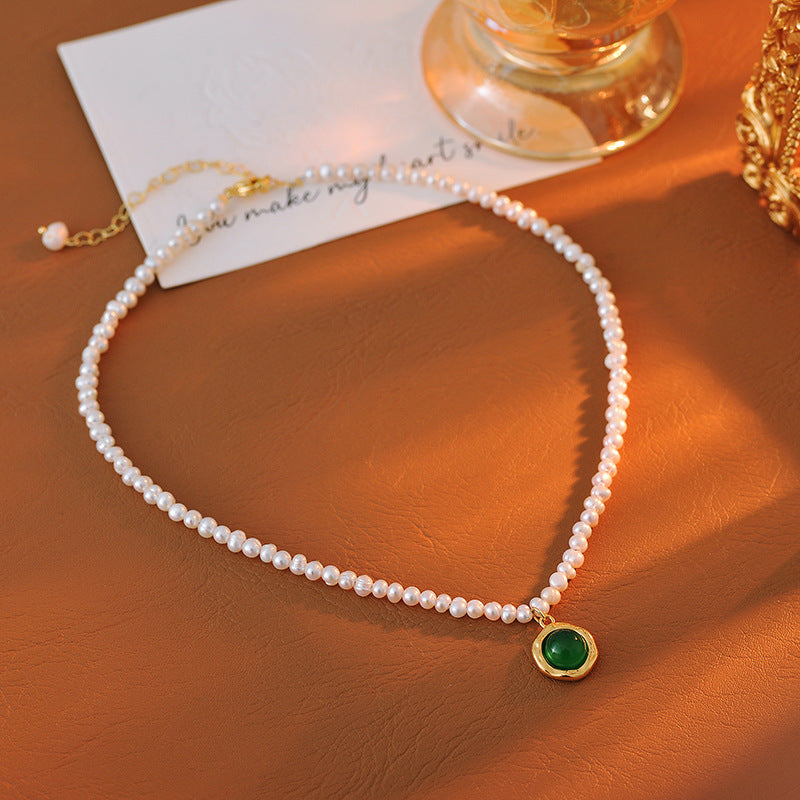 New Chinese Style Natural Green Chalcedony Shijia Pearl Necklace Elegant Fashion High-end Sense Neck Chain Clavicle Chain