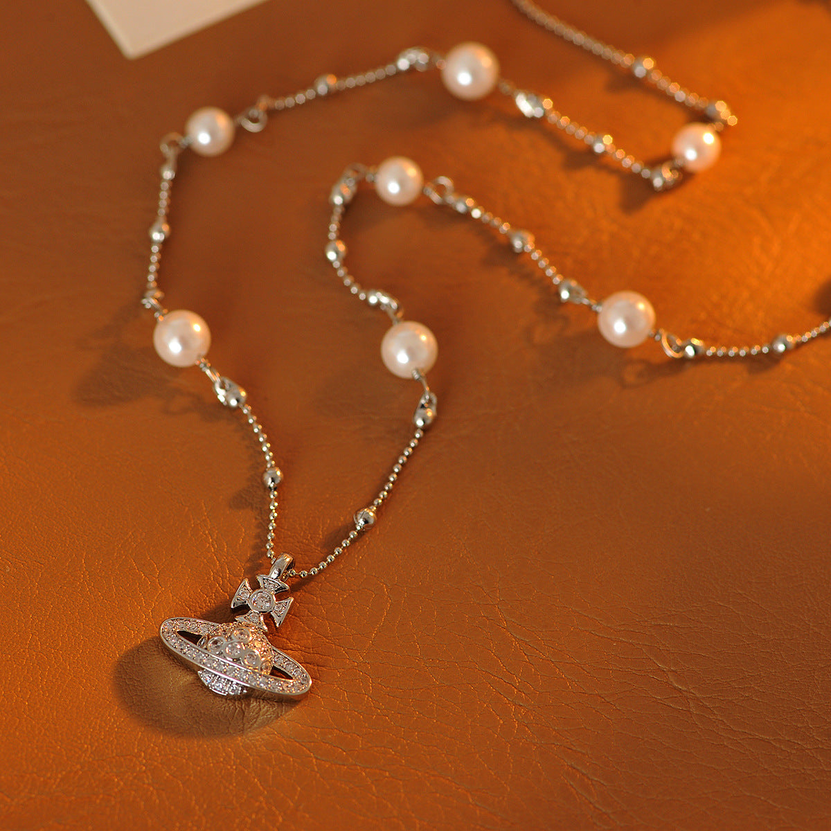 Empress Dowager Saturn Necklace Summer New Butterfly Collarbone Chain High-end Light Luxury Niche Accessory