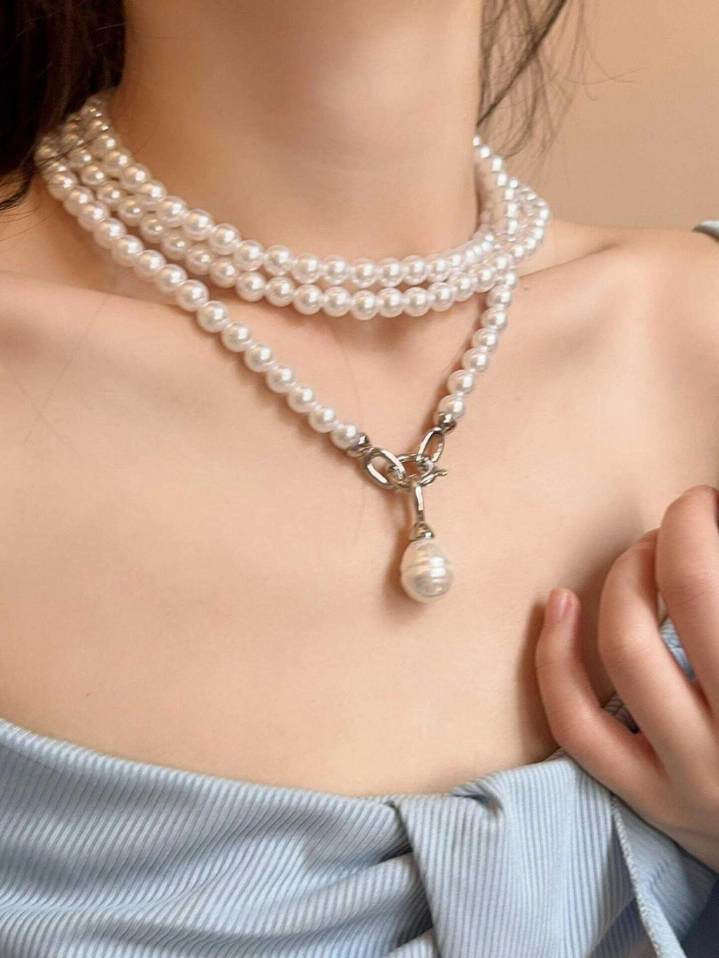 Niche Design ~ Trendy Avant-Garde Body Chain Pearl Gyro Necklace Suit Sweatshirt Accessory Chain Crossbody Versatile for Women