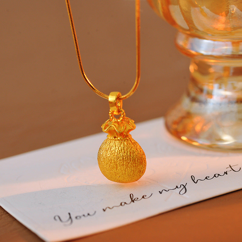 18K Gold Brushed Pointed Diamond Lucky Bag Necklace High-End Collarbone Chain New National Trend Lucky Bag Necklace for Women