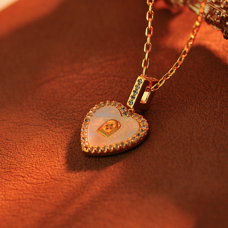 New Micro Inlaid Zircon Heart Necklace Chanel Style Elegant High-end Earrings Slimming Fashion Versatile Jewelry Set