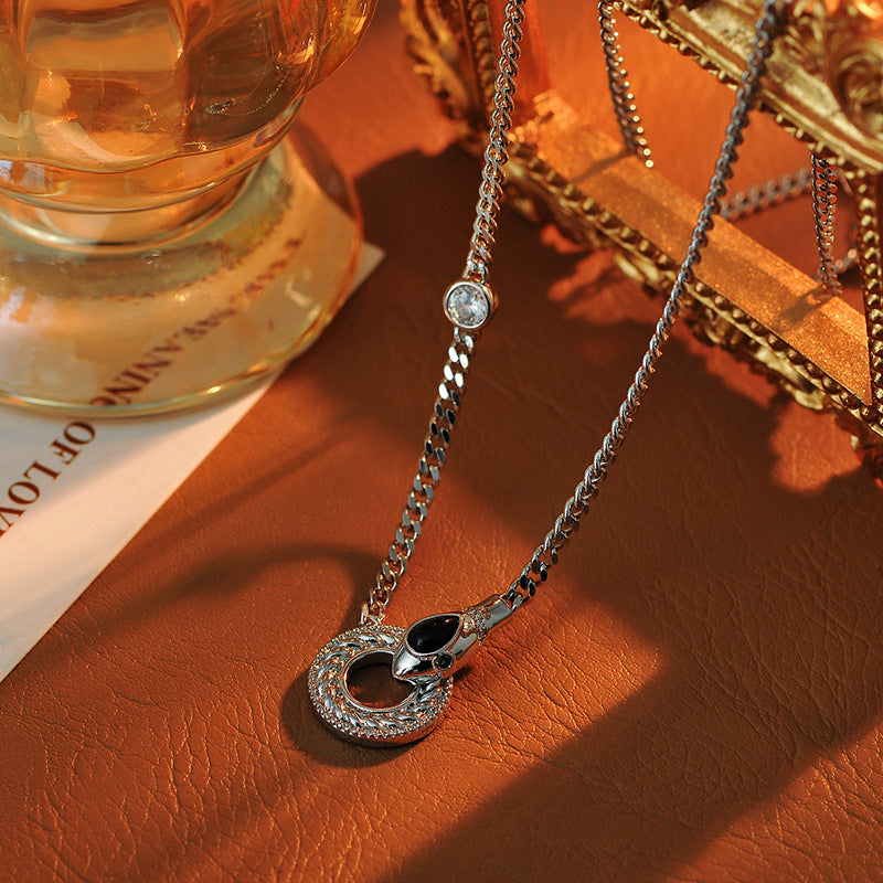 Cuban High-End Metallic Silver Gemstone Braided Sweater Necklace High-End Light Luxury Niche Snake Head Collarbone Chain