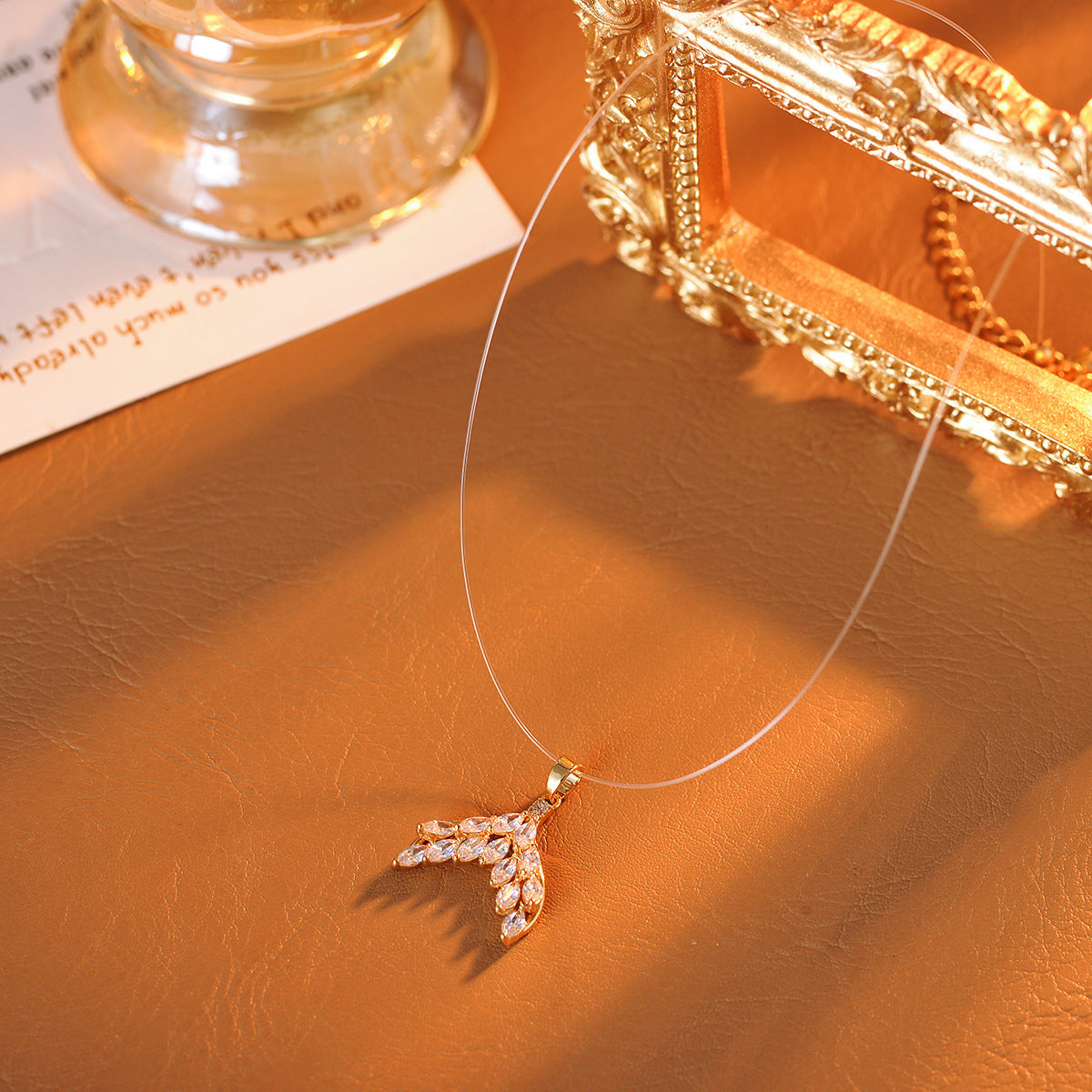 Fishtail Fish Line Necklace Earrings Pink Diamond Fishtail Fashion Necklace Elegant Personality Exquisite Collarbone Chain