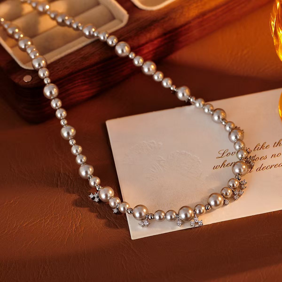 Hua Shao 7 Li Qin Same Style Bubble Nebula Necklace for Women Light Luxury Gray Pearl Collarbone Chain New Model