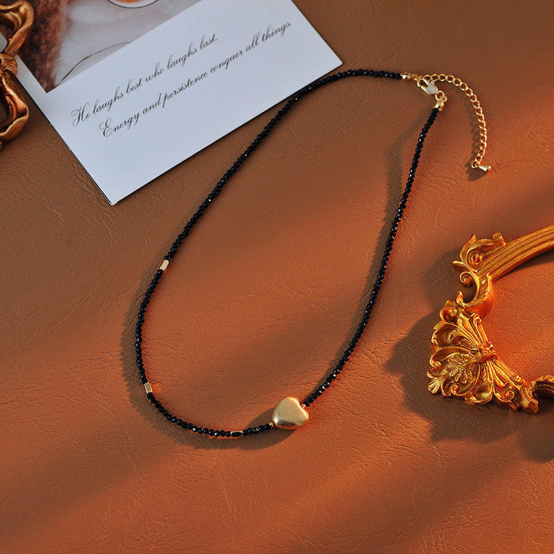 French Style Minimalist Small Heart Black Beaded Niche Personality Design Necklace A10259 Exquisite