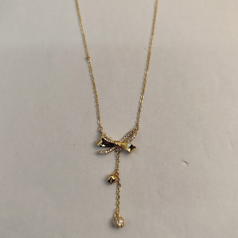 Butterfly Knot Tassel Lily of the Valley Pendant Necklace for Women, Niche Design, Light Luxury, Versatile, High-End Collarbone Chain