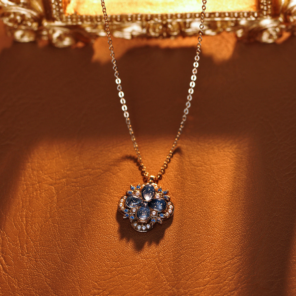 City of Light Cat's Eye Necklace New Art Pendant High-end Light Luxury Niche Design Necklace