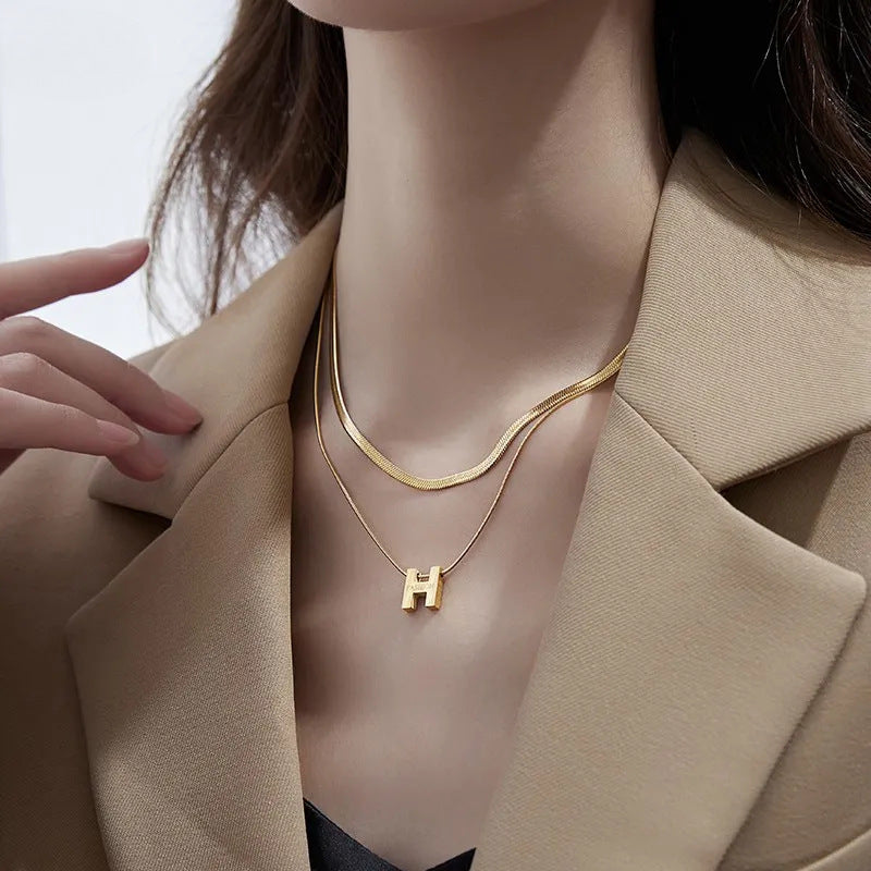 High-End Light Luxury Niche Double-Layer Letter H Necklace for Women Titanium Steel Collarbone Chain 2023 New Sweater Chain Accessory