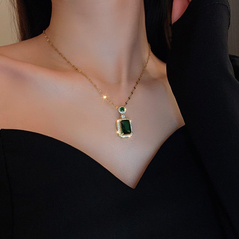Titanium Steel Jewelry Zircon Emerald Crystal High-end Earrings Necklace Set Vintage Stud Earrings Elegant Collarbone Chain Ring