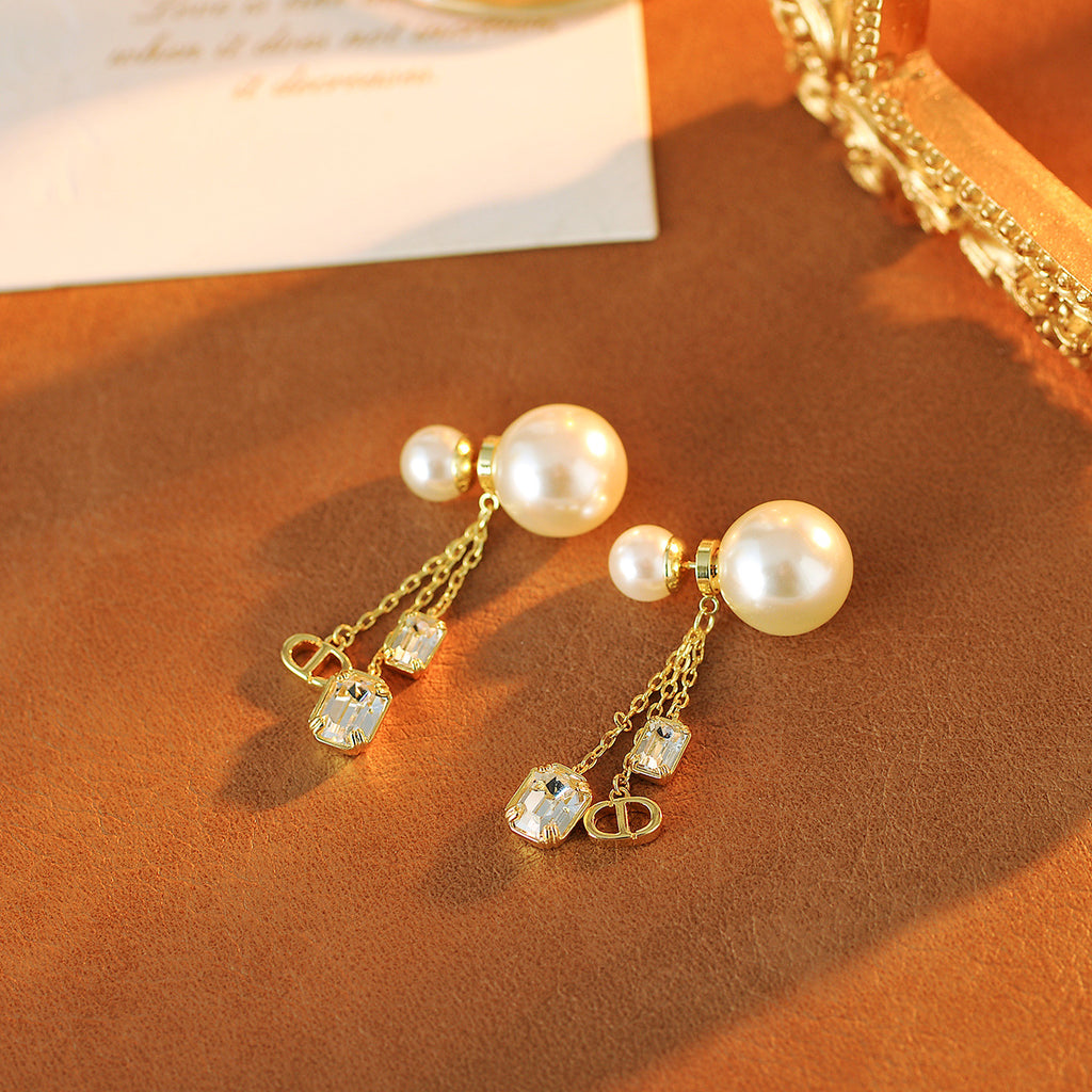 New Square Diamond Pendant Earrings Pearl Necklace Chain Clavicle Chain High-end Versatile Fashion New Style