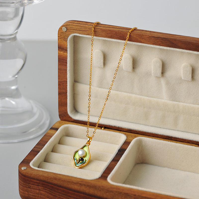 New Chinese Style Retro Palace Flower Freshwater Inlaid Pearl Necklace Enamel Glaze Temperament Pendant Necklace for Women