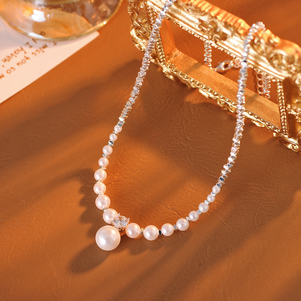 Broken Silver Pearl Necklace Niche Design High-end Elegant Collarbone Chain Versatile Fashion Choker