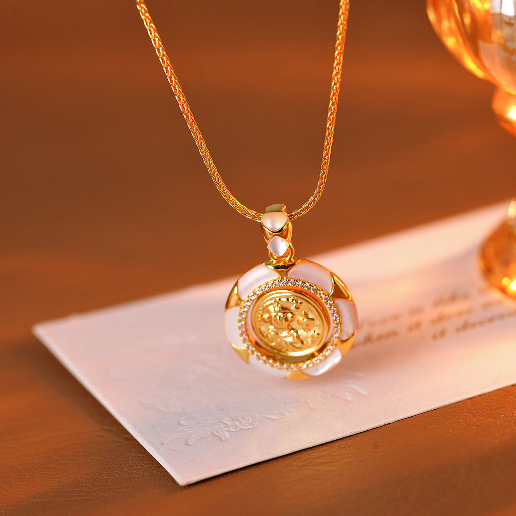 <Century Snake Hall> Fritillary Carving Three-Dimensional Ancient Coin Necklace Vintage Design Rotating Jewelry Pendant