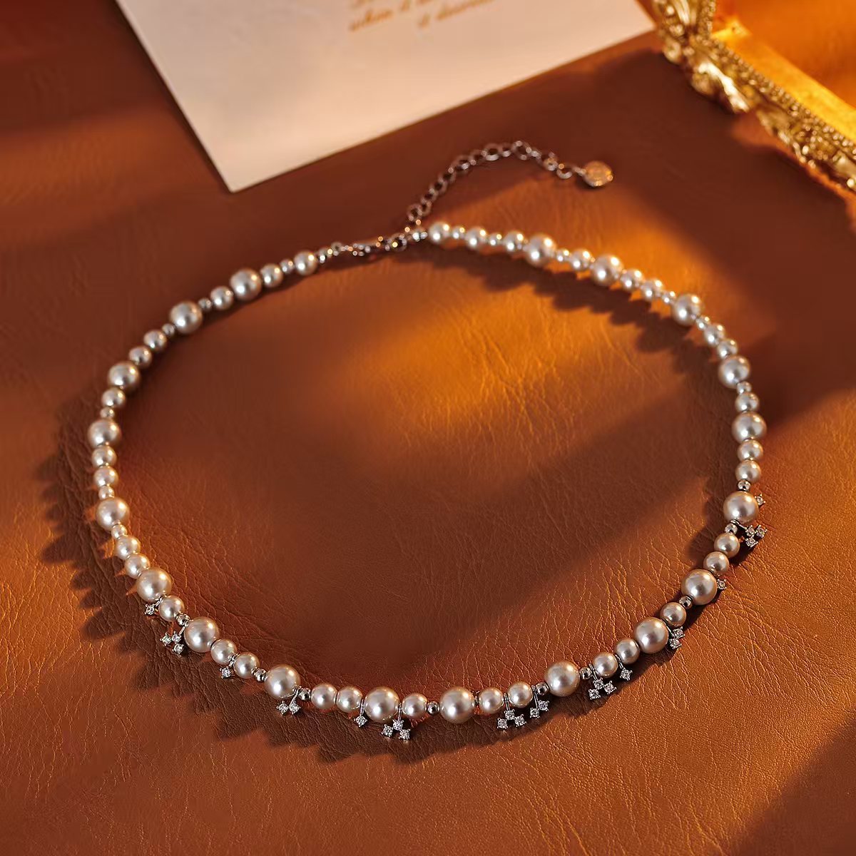 Hua Shao 7 Li Qin Same Style Bubble Nebula Necklace for Women Light Luxury Gray Pearl Collarbone Chain New Model