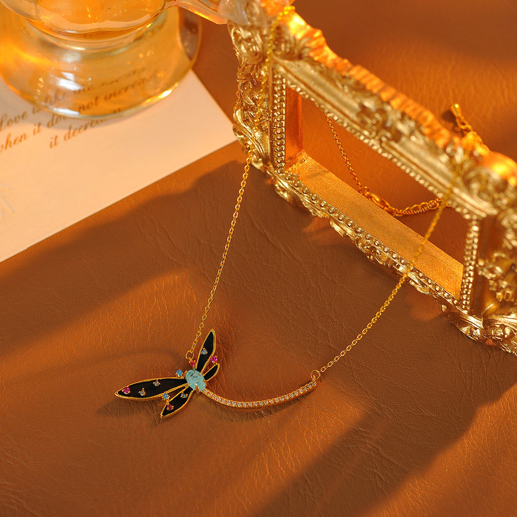 Niche Personality Zircon Inlaid Dragonfly Necklace for Women New Trendy Fashion Exquisite High-end Clavicle Chain