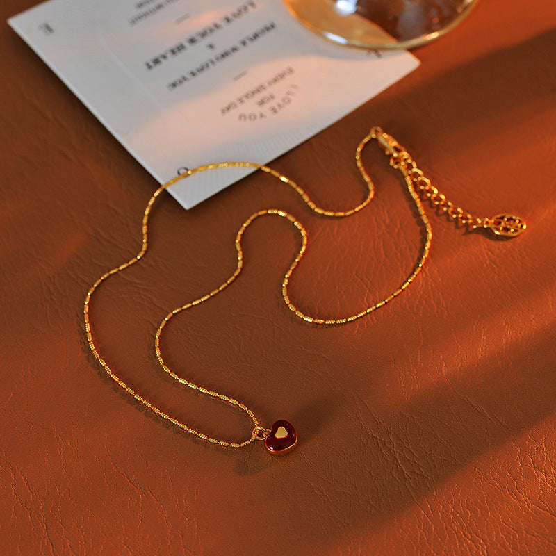 2025 New Red Glaze Heart Necklace Light Luxury Elegant Versatile Fashion Jewelry for Women