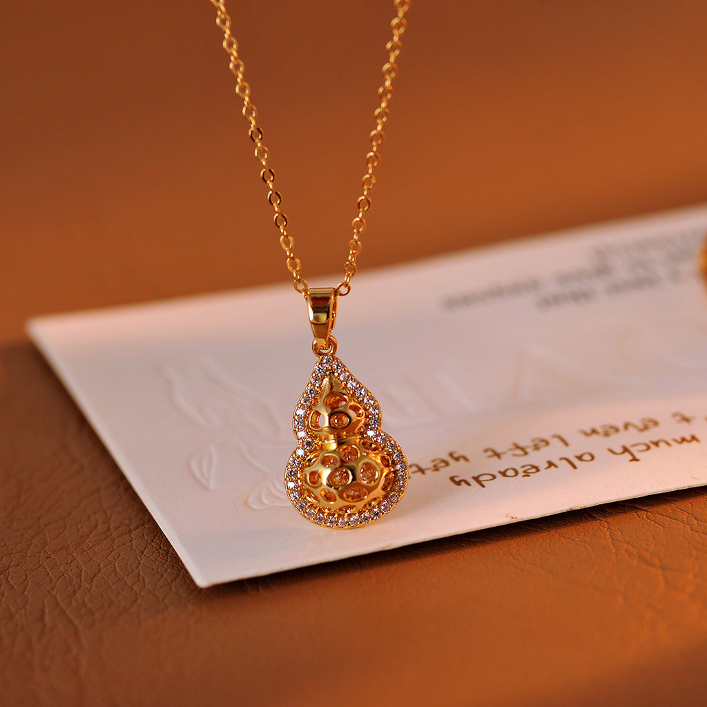 Gourd Necklace Xiaohongshu Same Style Real Gold Electroplated Hollow Necklace Pendant Light Luxury High-end Jewelry