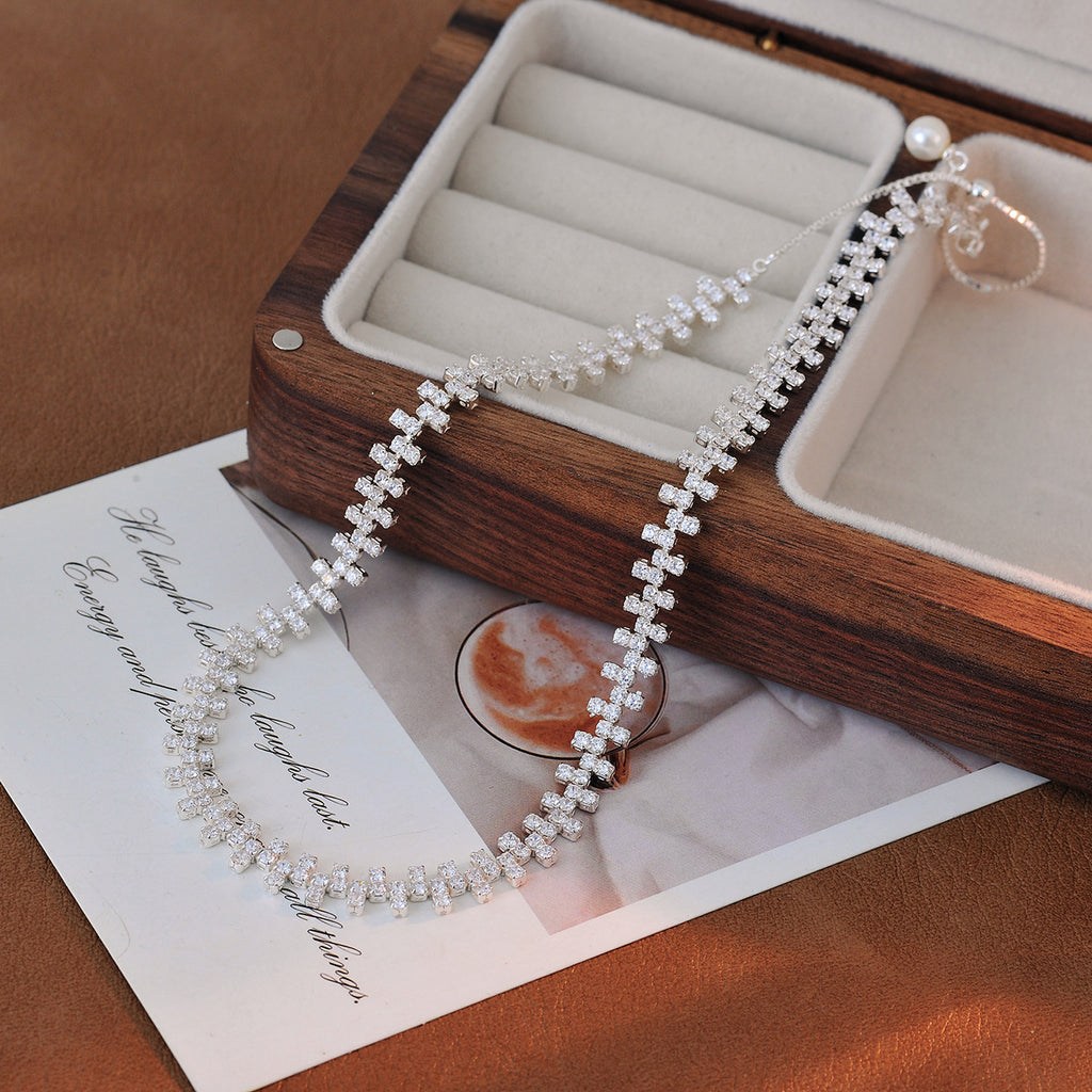 Cross-border Hot-Selling European Style Fashion High-End Light Luxury Irregular Reversible Square Zircon Necklace