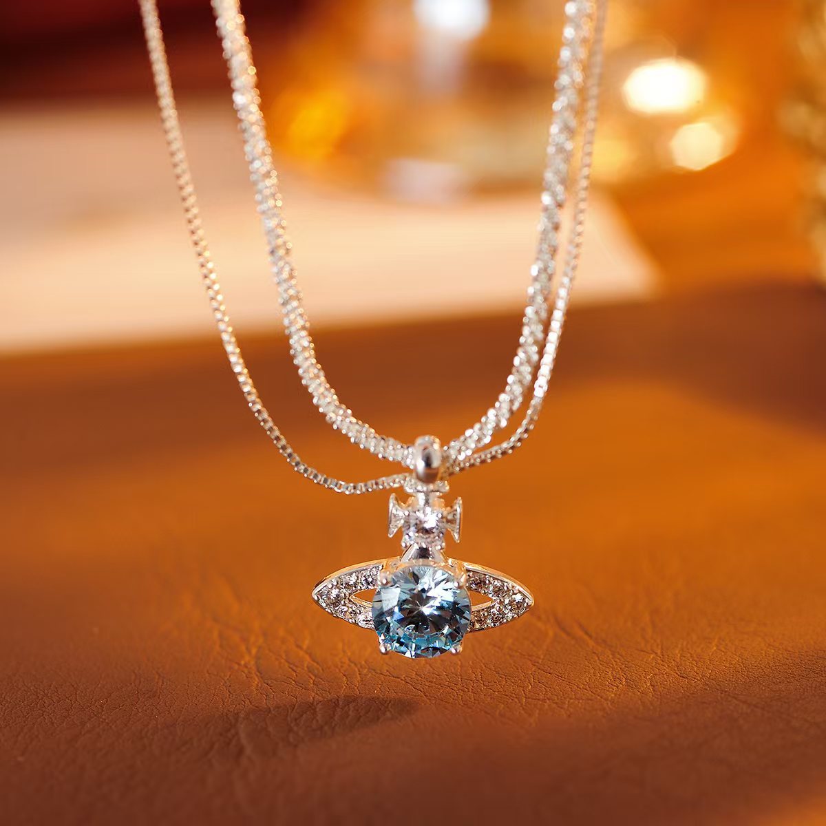 Saturn Double Layer Stacked Necklace for Women, Unique European and American INS Style, Niche Design, Light Luxury, High-End Collarbone Chain