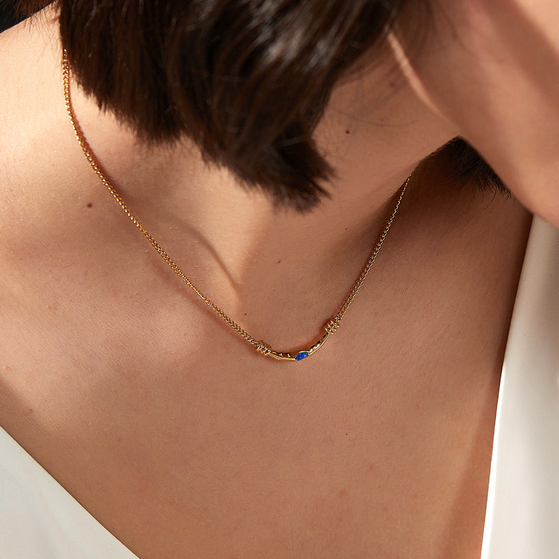 Vintage Light Luxury INS Style Niche Inlaid Tiger Eye Stone Titanium Steel INS High-End Necklace Trendy European and American Style Desert Journey