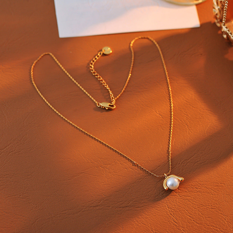 French Retro Simple Elegant U-Shaped Pearl Necklace for Women, Everyday Versatile High-End Necklace