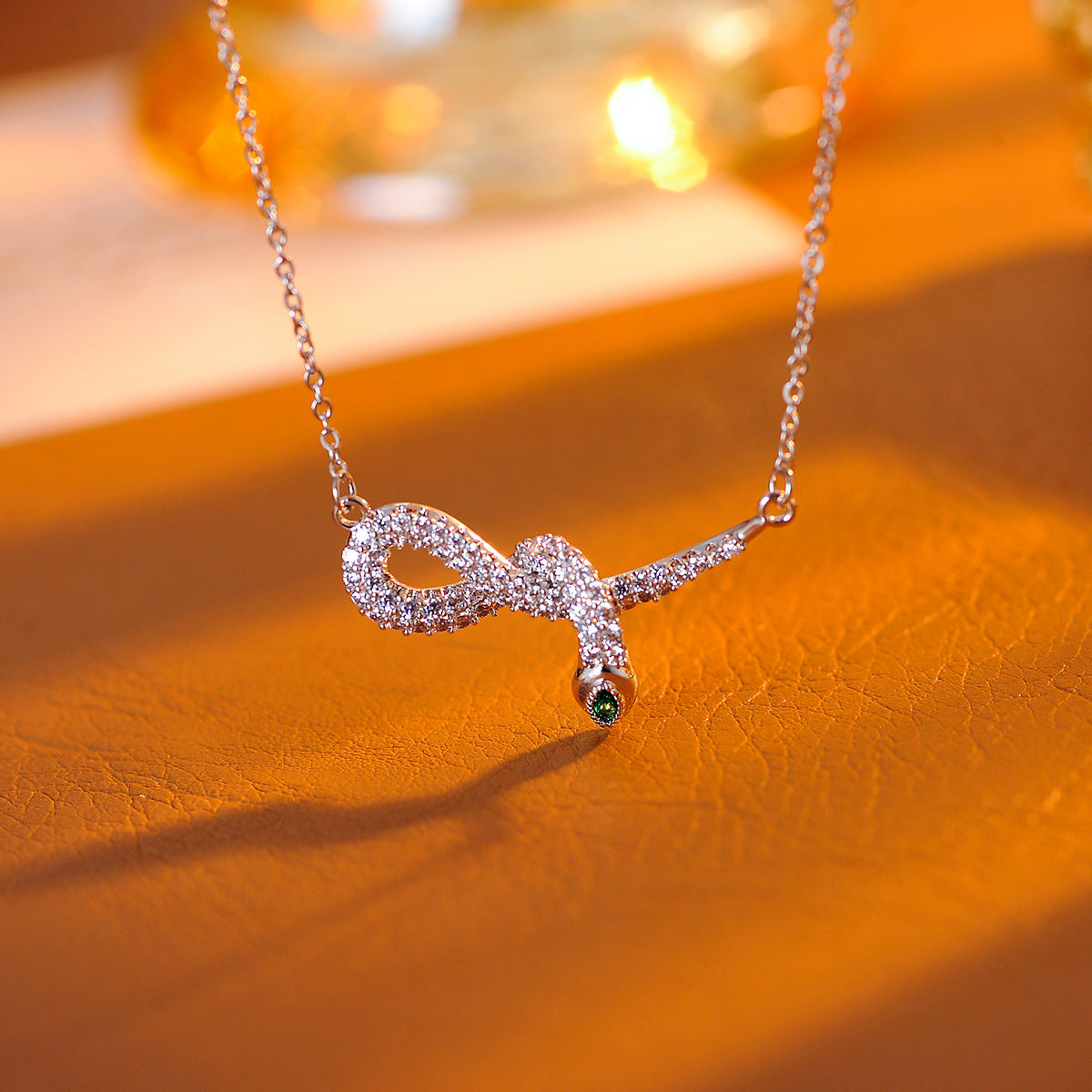 New Hot-Selling Diamond-Studded Necklace Versatile Zodiac Snake Simple Collarbone Chain Niche Ins Style Jewelry