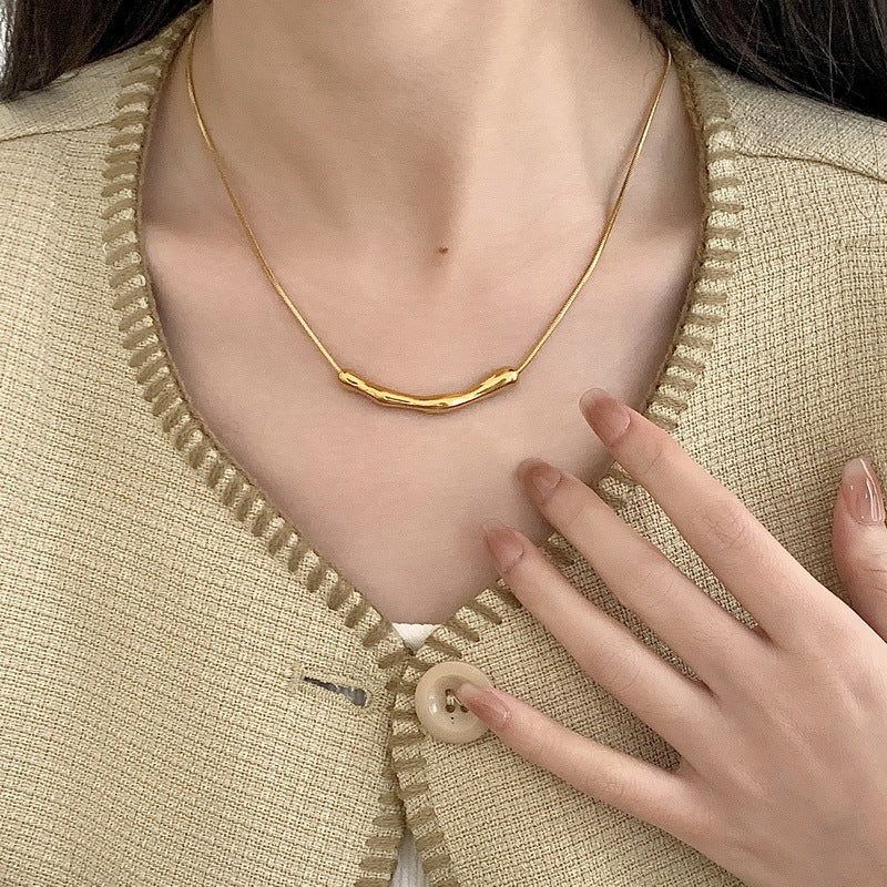 Titanium Steel Irregular Pleated Necklace for Women Spring Summer Niche Design Clavicle Chain Ins Minimalist Style Clavicle Chain Choker