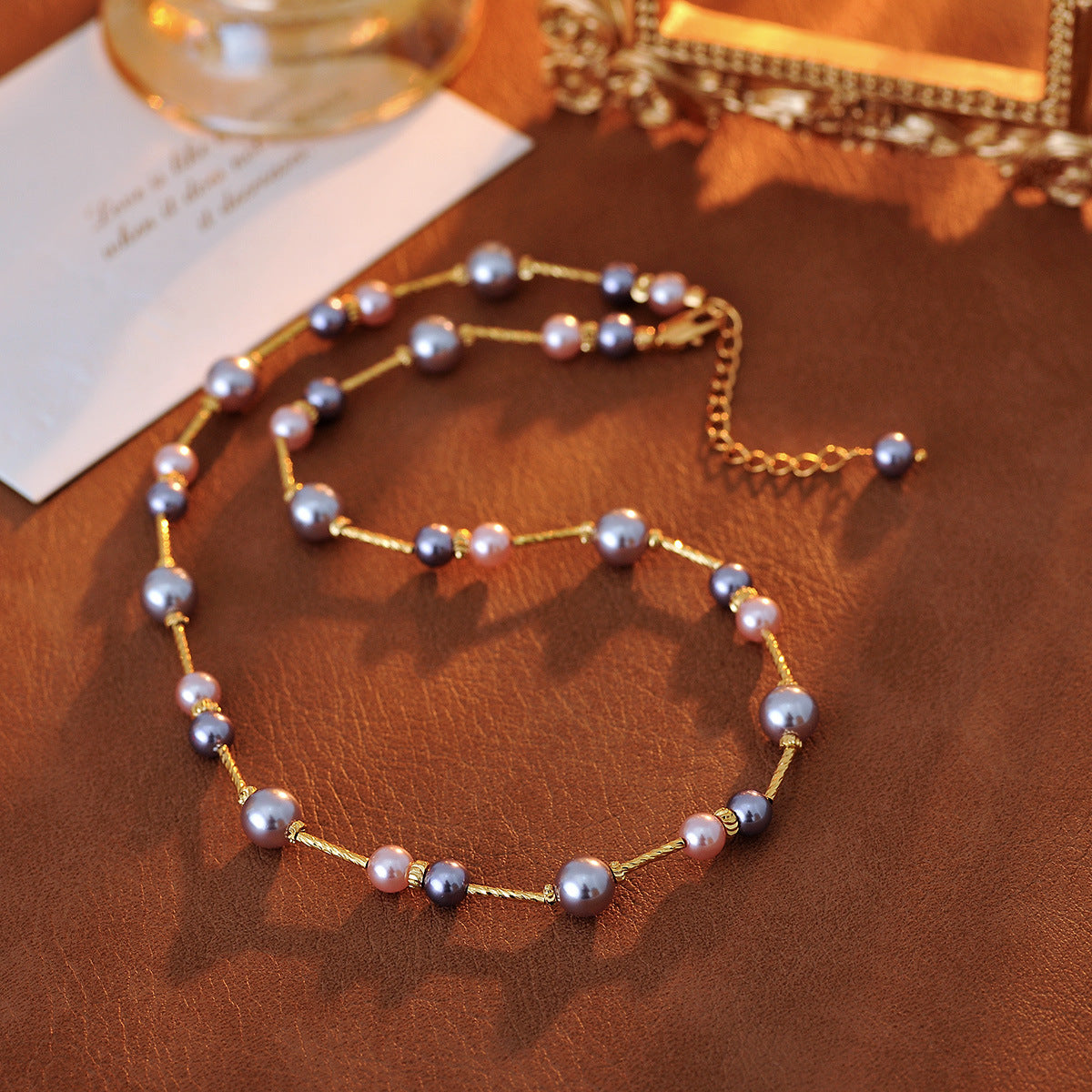 Original Candy Color Age-Reducing Mixed Color Strong Light Pearl Necklace Niche Design High-End Light Luxury Choker One Piece