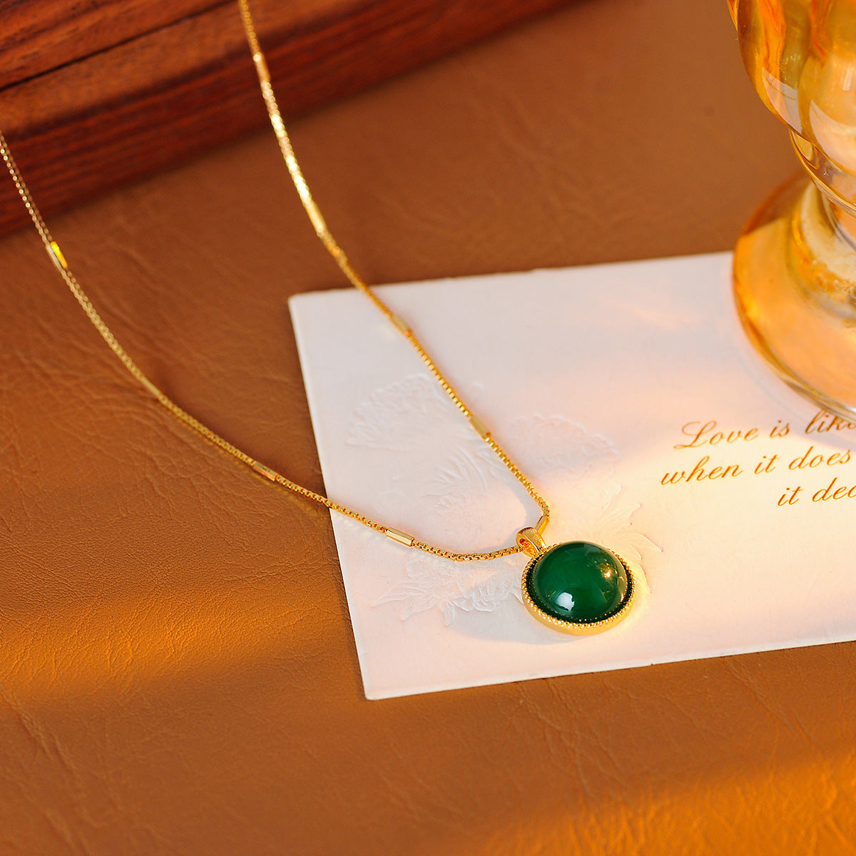 Small Green Bean Retro Ice Transparent Green Agate Pendant Necklace New Chinese Style Petite Whitening Daily Collarbone Chain