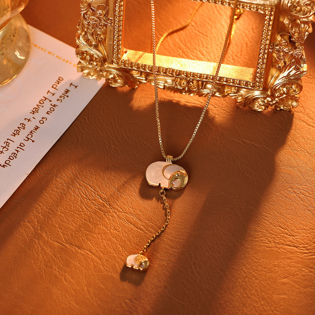 Little Elephant Necklace Real Gold Plating Light Luxury Niche High-end Sense Collarbone Chain Simple Chalcedony Pendant